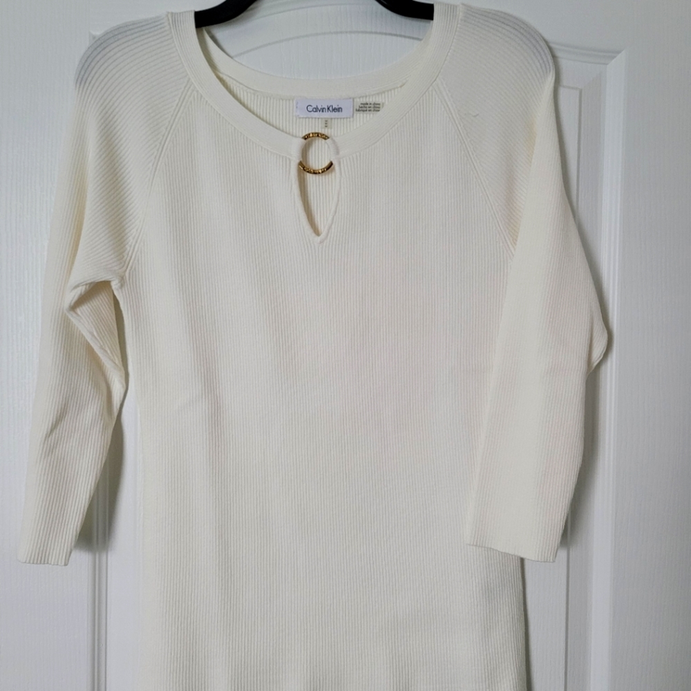 Calvin Klein Sweater